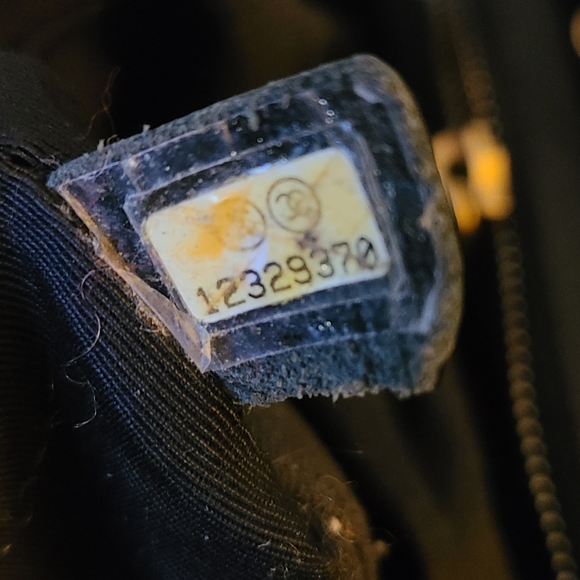 SOLD!! - Chanel Tote Bag in Black - Picture 8 of 12